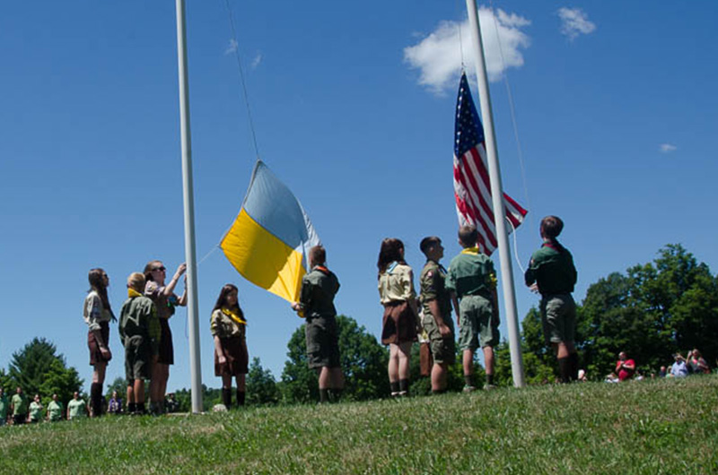 raise-flag